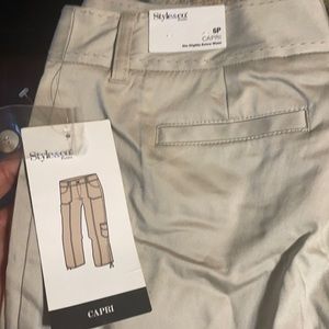 Size 6 women’s lot brand new with tags